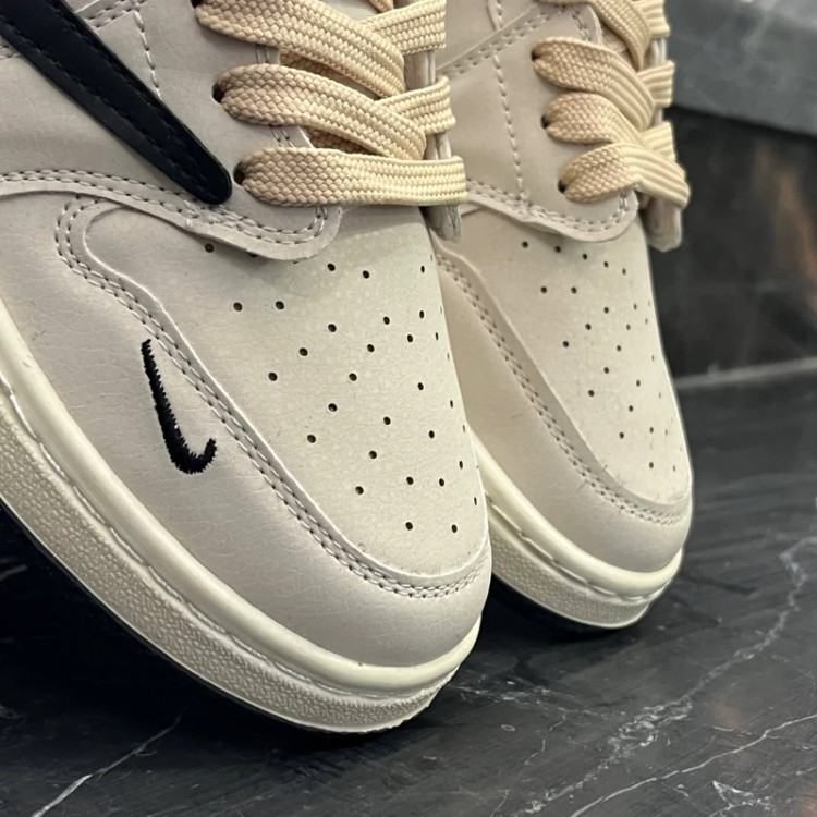 کتانی مردانه نایک ترویس کرمی Nike Travis