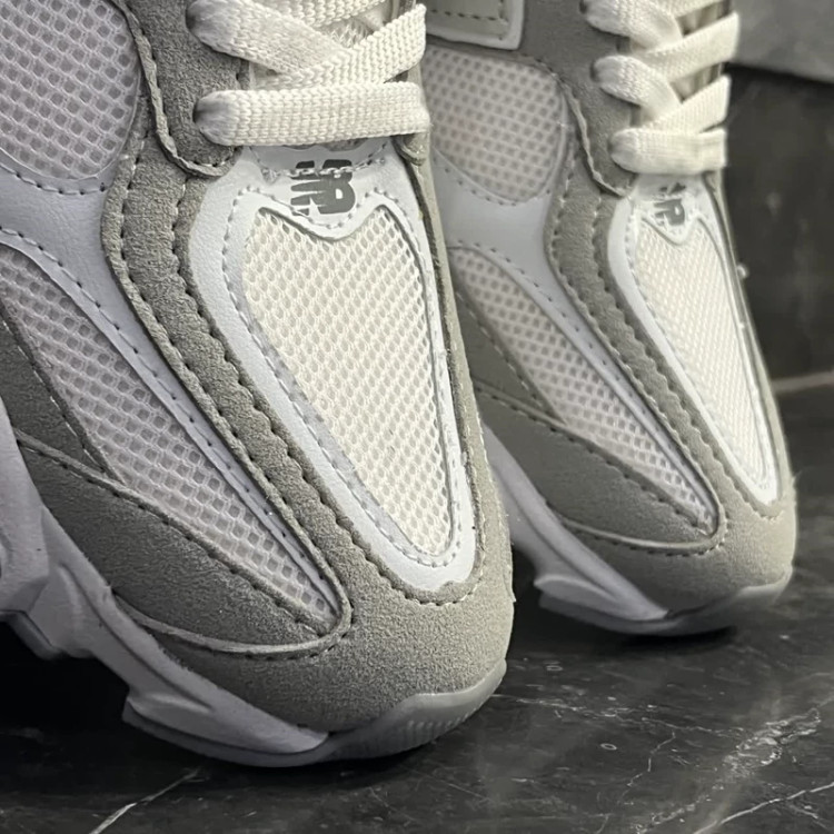 کفش کتانی مردانه نیوبالانس 9060 طوسی New Balance 9060