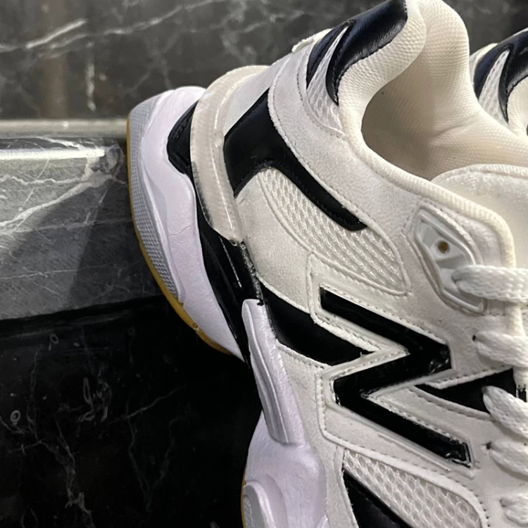کتانی مردانه نیوبالانس 9060 سفید مشکی New Balance 9060