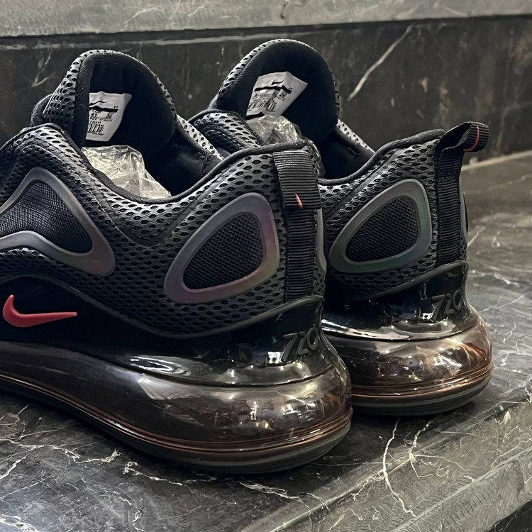 کتانی مردانه نایک ایر مکس 720 Nike Air Max (اورجینال)