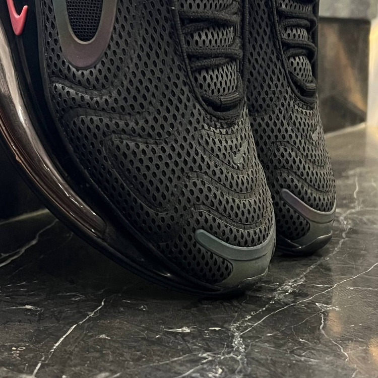 کتانی مردانه نایک ایر مکس 720 Nike Air Max (اورجینال)