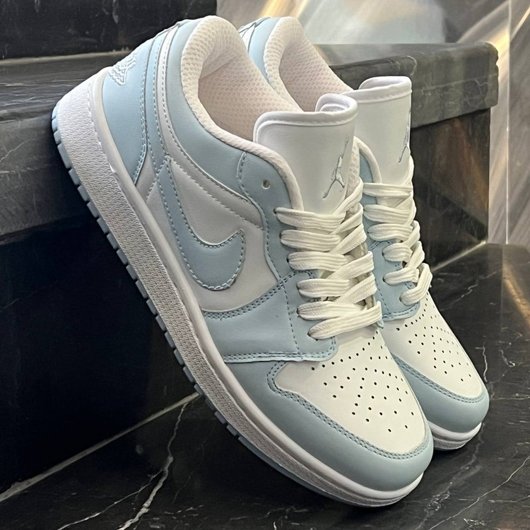 کفش کتانی مردانه نایک جردن 1 آبی یخی Nike Jordan 1