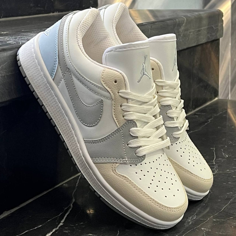 کفش کتانی مردانه نایک جردن 1 طوسی کرم Nike Jordan 1