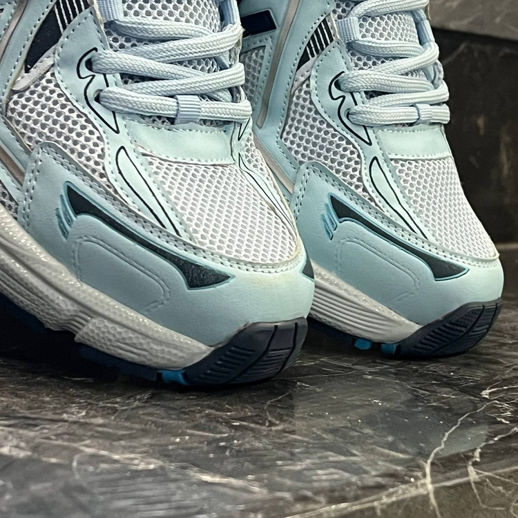 کفش کتانی مردانه بزرگ پا نیوبالانس 1064 آبی تمام 1064 New Balance