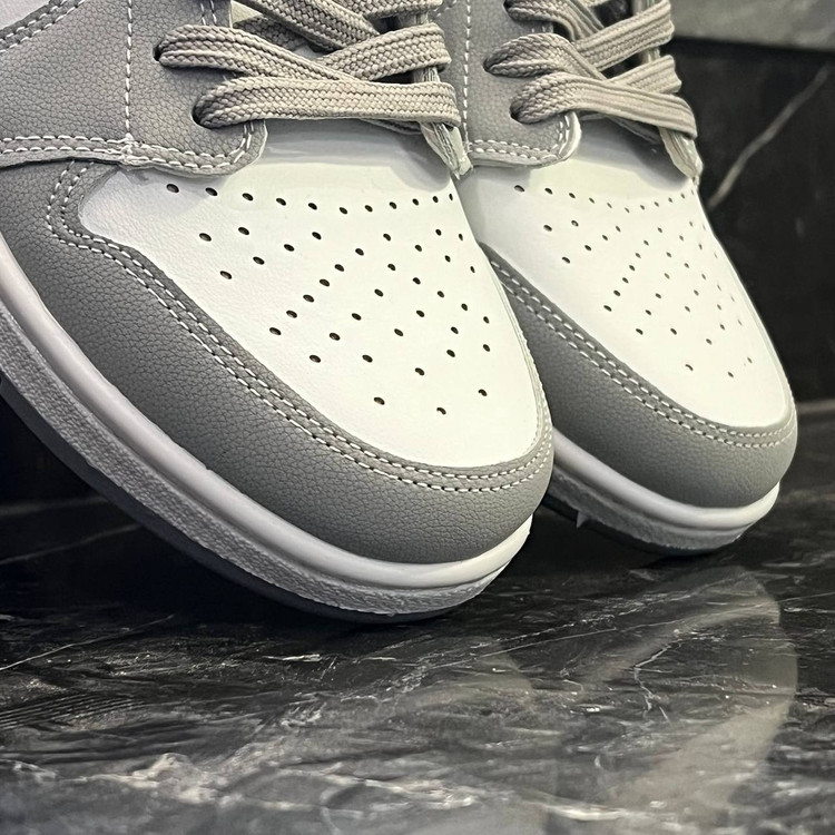 کفش کتانی مردانه نایک جردن 1 طوسی سرمه ای Nike Jordan 1