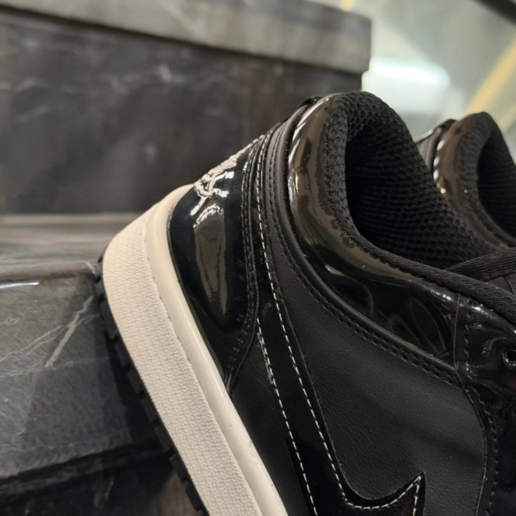 کفش کتانی مردانه نایک جردن 1 مشکی ورنی حراجی Nike Jordan 1