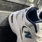 کتانی بچگانه نیوبالانس 530 سفید سرمه ای NEW BALANCE 530