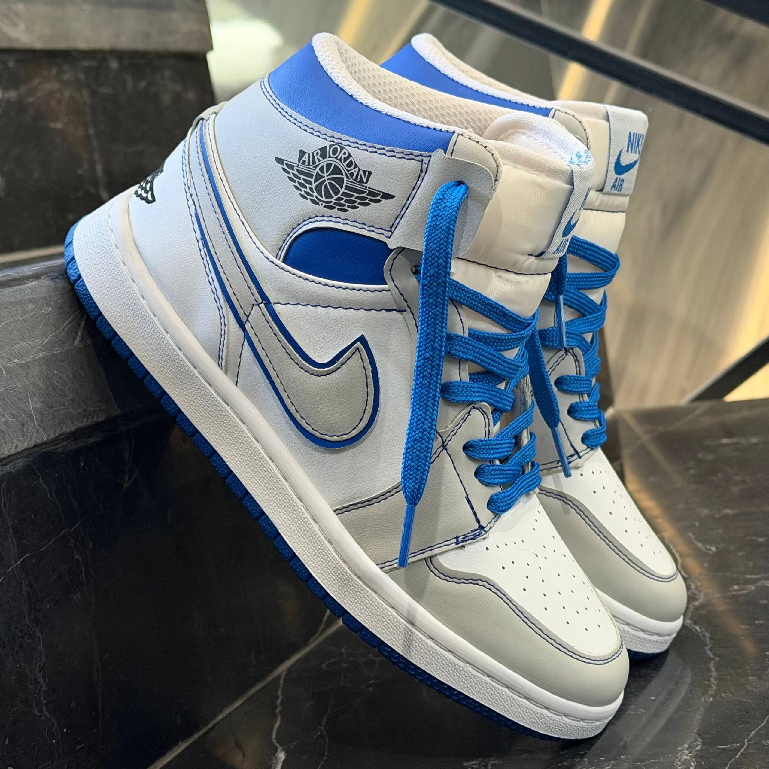 کفش کتانی زنانه جردن 1 ساقدار بلو فانتوم Jordan 1 High Phantom Blue